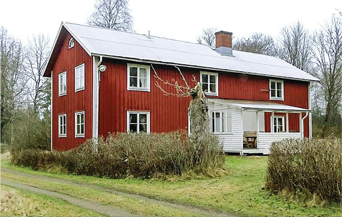 Awesome home with 3 Bedrooms and Sauna