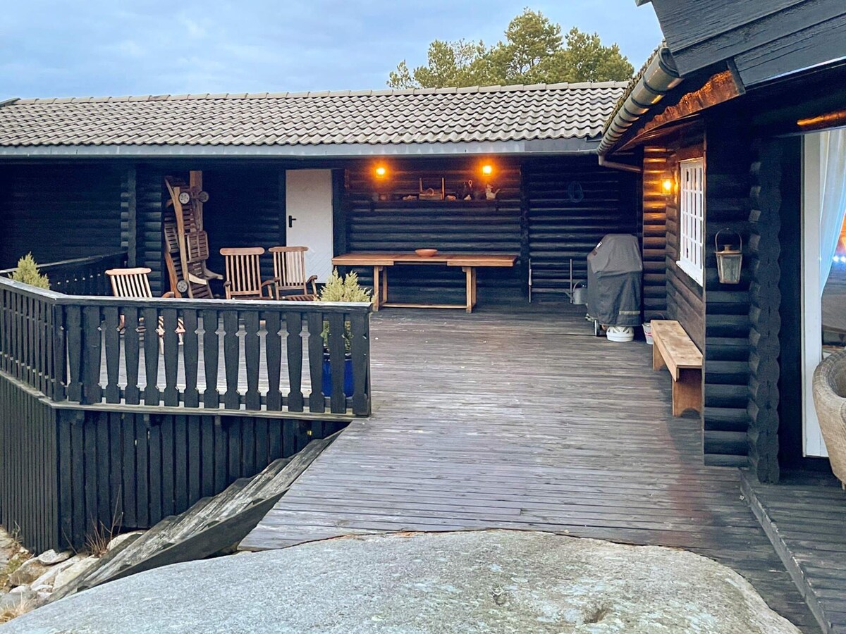 10 person holiday home in skjærhalden