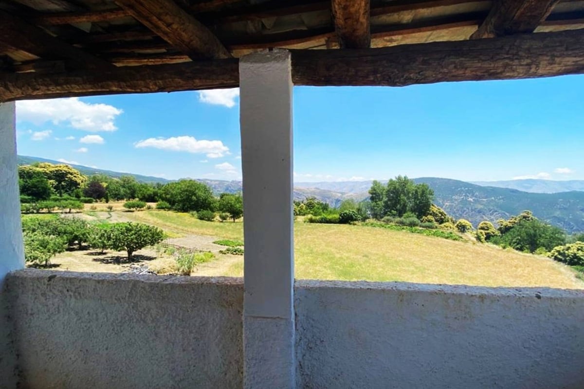 Cottage With Incredible Views In The Alpujarras