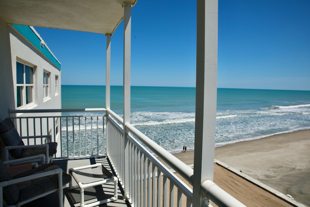 Amazing ocean view - 2BR condo