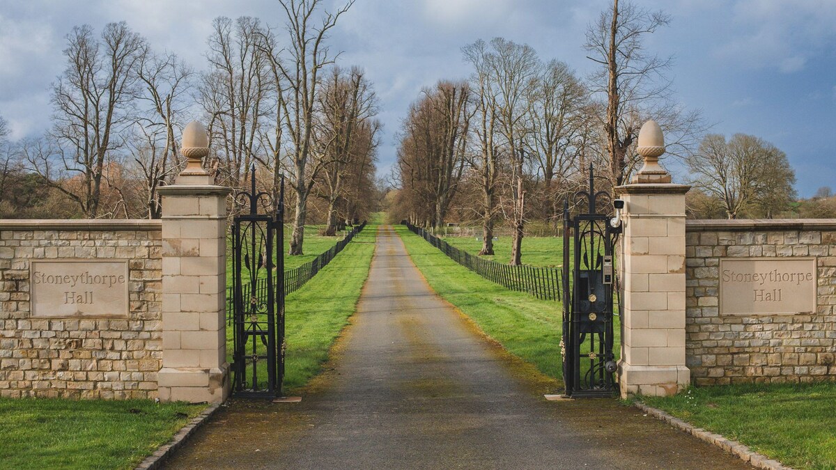 The Stables at Stoneythorpe - Southam