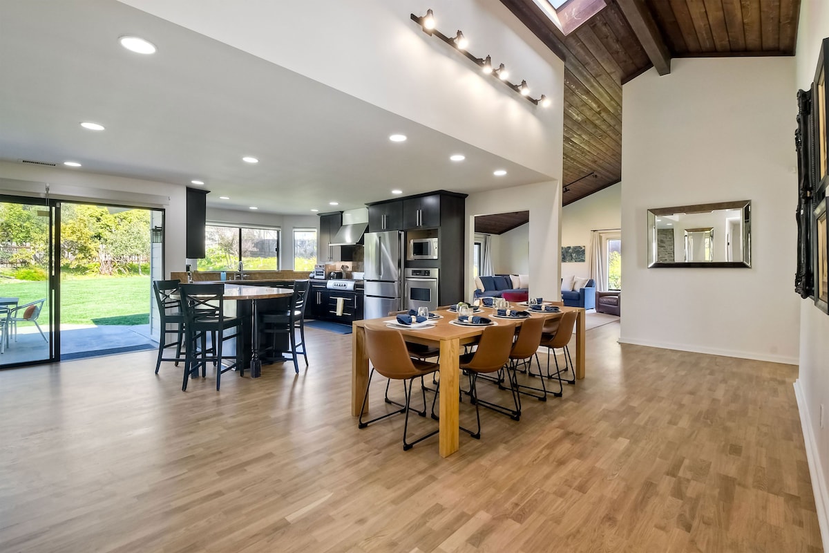 Encinitas Family Retreat – 3 BDR Close to Beach!