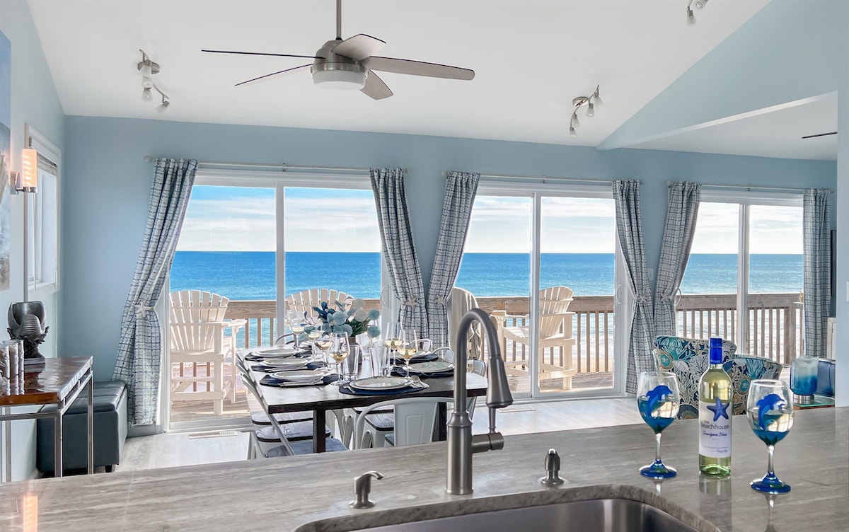 Seaside Haven with Hot Tub, Fenced Yard, & Views
