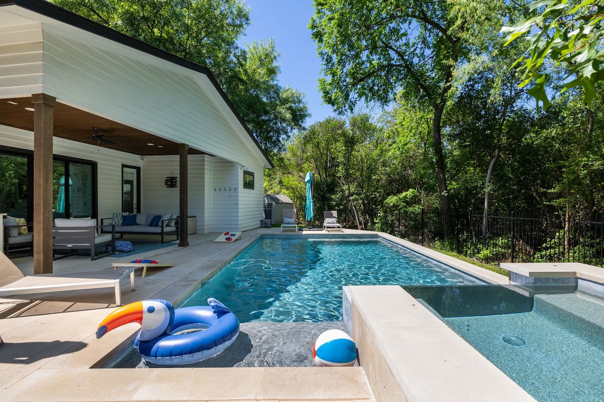 Luxury Retreat - Pool & Spa | South Austin Oasis