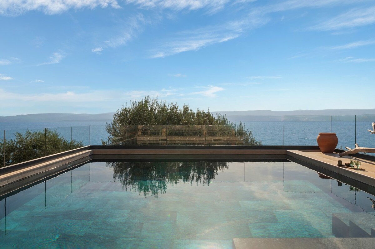Luxury Villa SALT / STONE heated pool