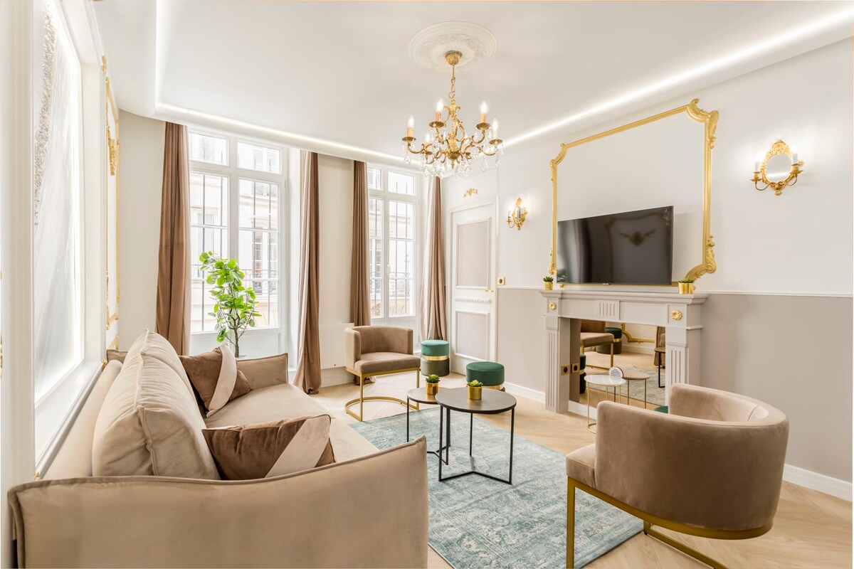 Luxury 3 bedroom and 3 bathroom -Louvre Marais