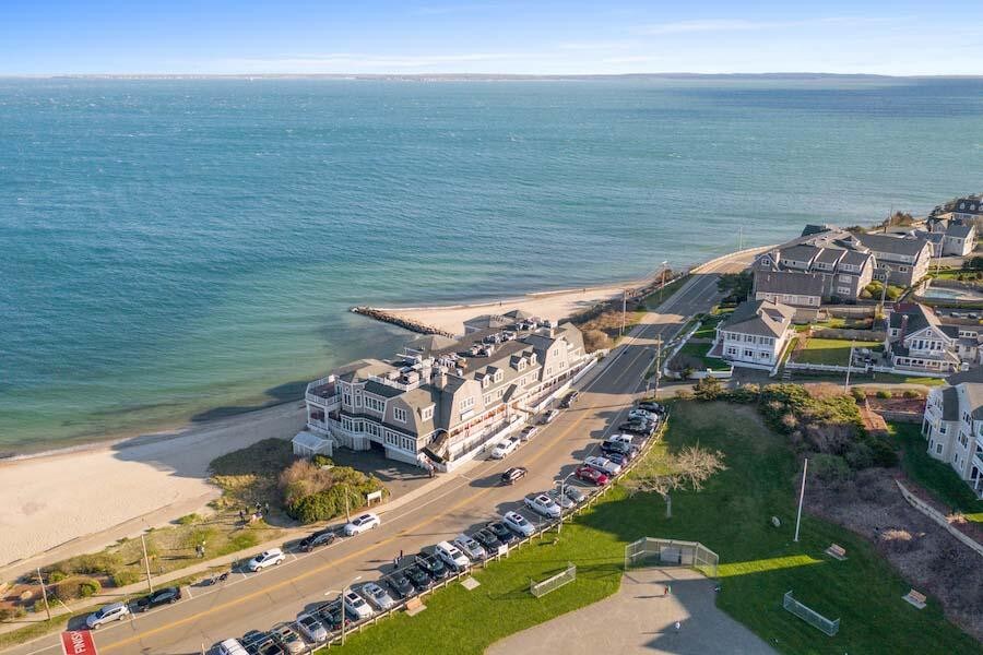 Luxury Beachfront Condo in Falmouth Heights RPAM05
