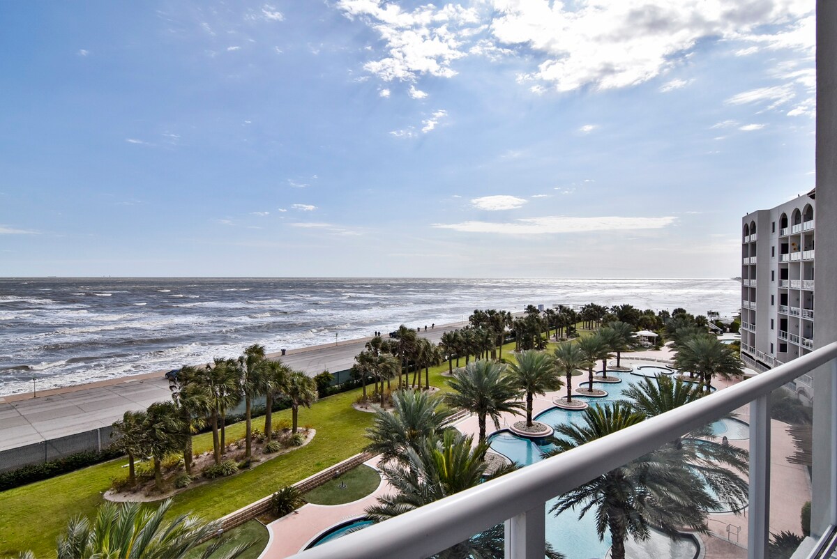 Seaglass Treasure | Private Balcony, Pools