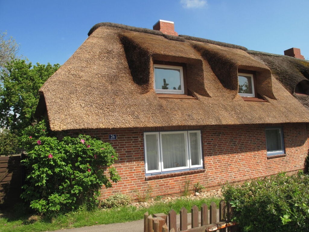 Frisian house by the sea