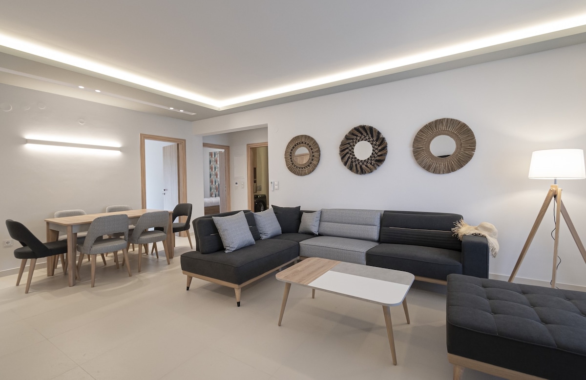 Olea Suite Family   by RentalsPro