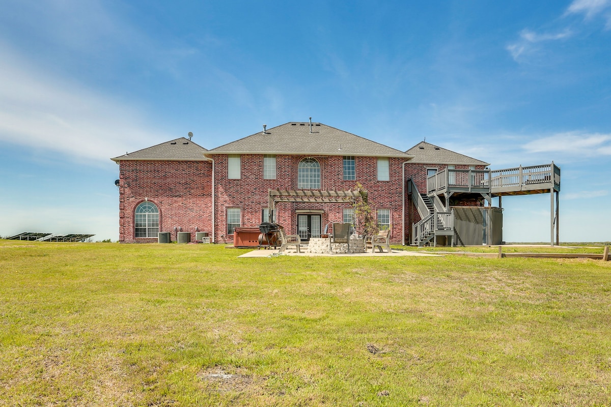 Spacious Farmersville Home w/ Game Room & Fire Pit