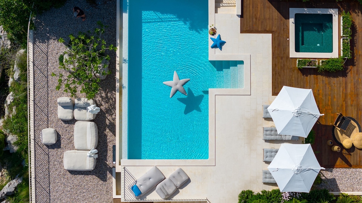 New! Seaview villa Agata with heated infinity pool