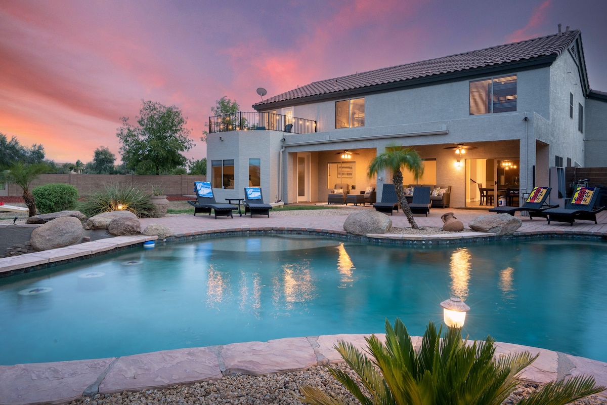 Expansive Mesa Retreat w/ Private Outdoor Pool!