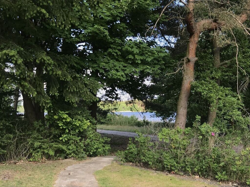 Finnhütte lake view