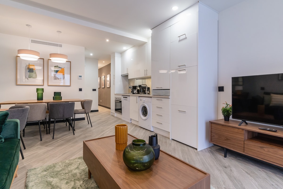 Modern apartment-2Bedrooms 2Baths-Malasaña