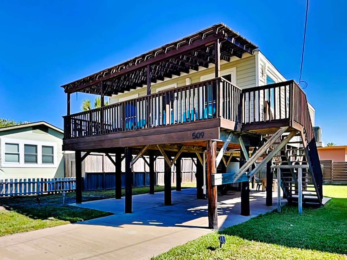 Palm Paradise | In the Heart of Port Aransas!