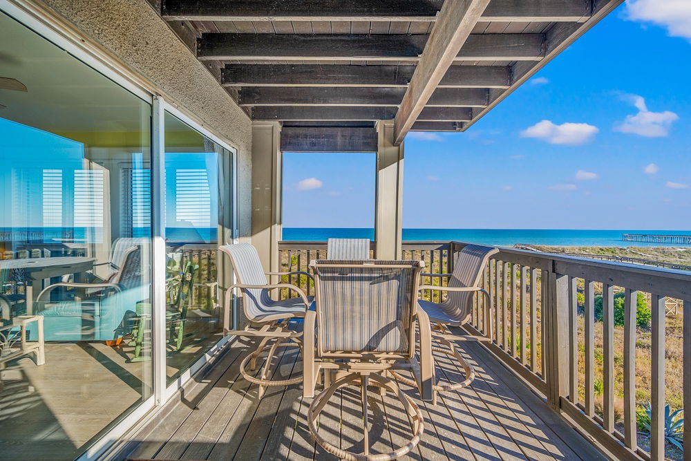 Best Views in Sand Dollar! Beachfront w/ Pool