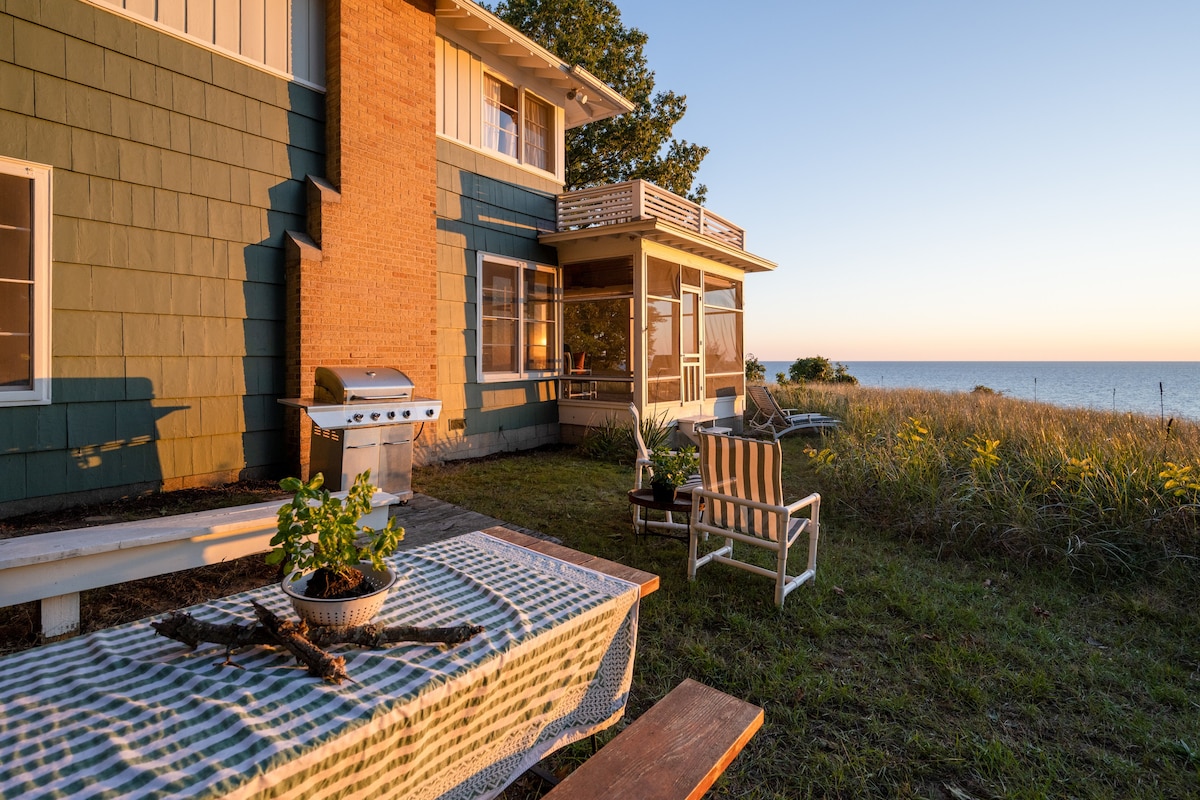 Private Lake Michigan Retreat