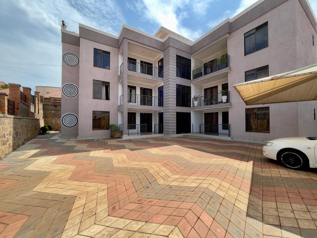 Executive 2-Bed Apartment in Kigali, Kagarama