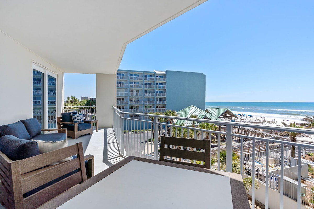 Blu 300 ~ Stunning 4BR w/ Gulf Views ~ Beach Svc