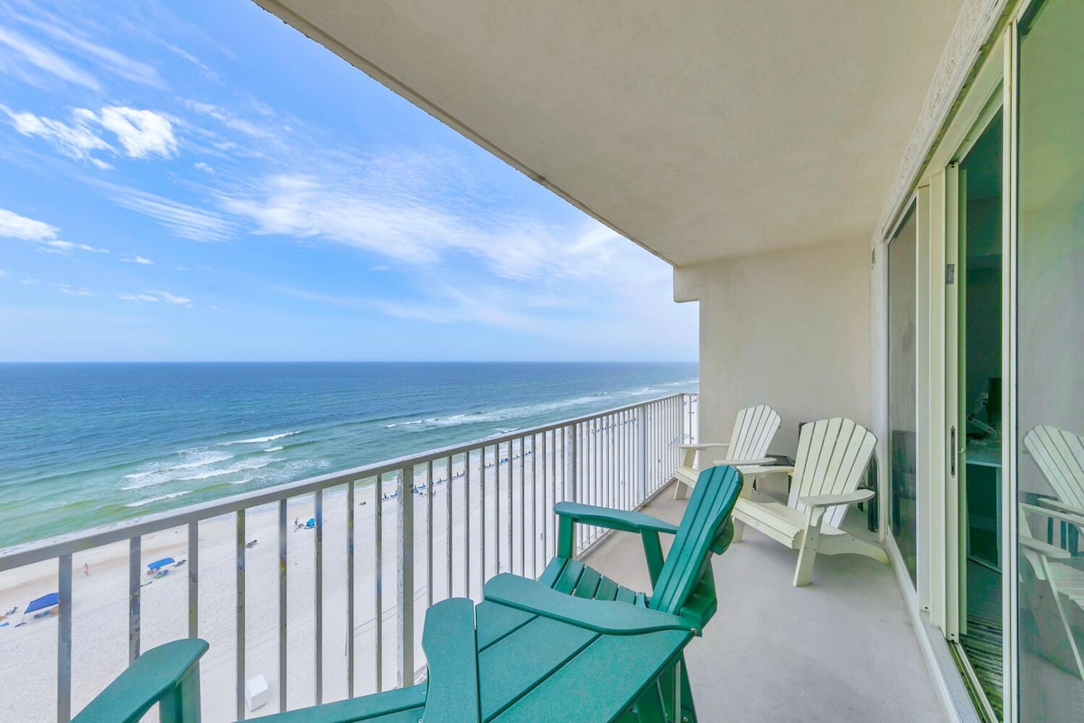 End Unit with Great Views-Shores of Panama 1002