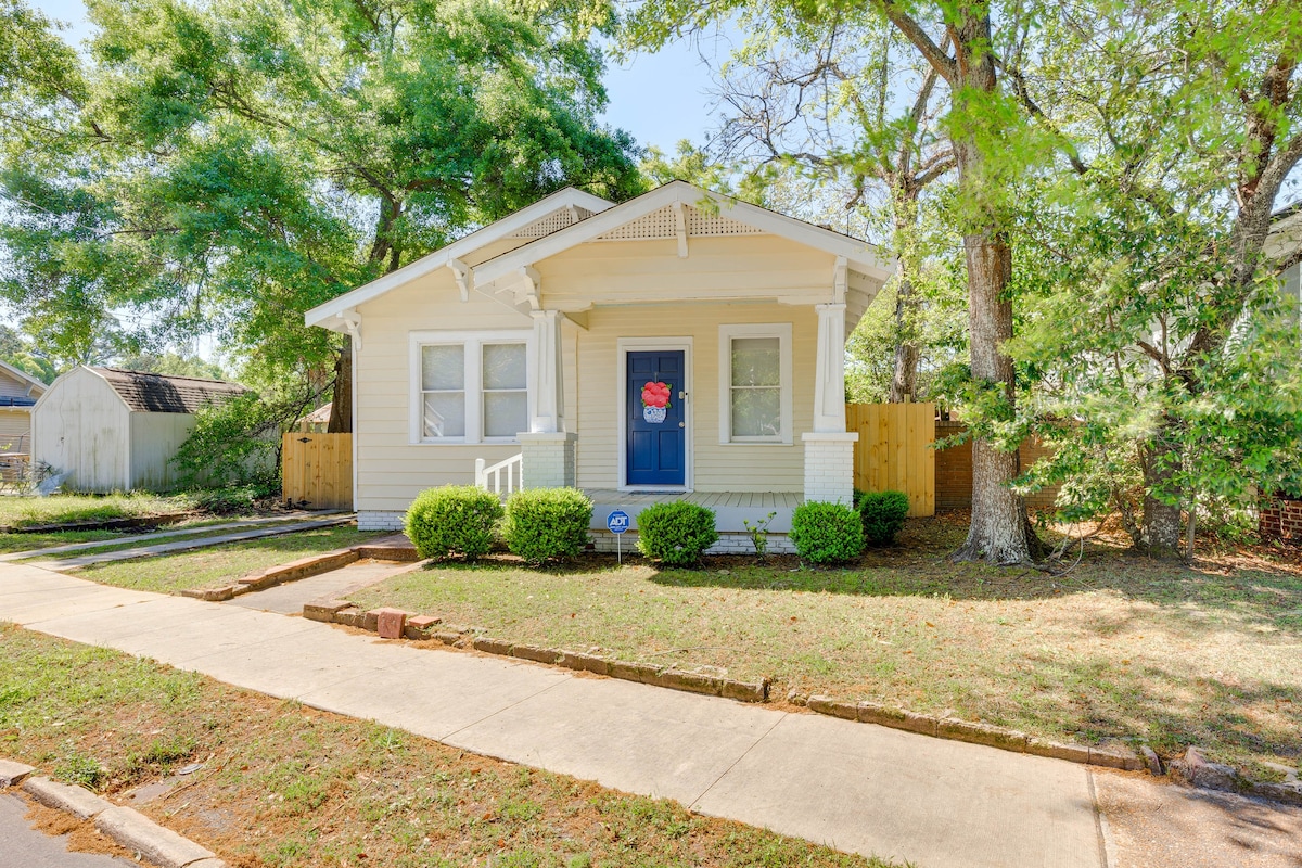 Lovely Mobile Home w/ Smart TV: 2 Mi to Downtown!