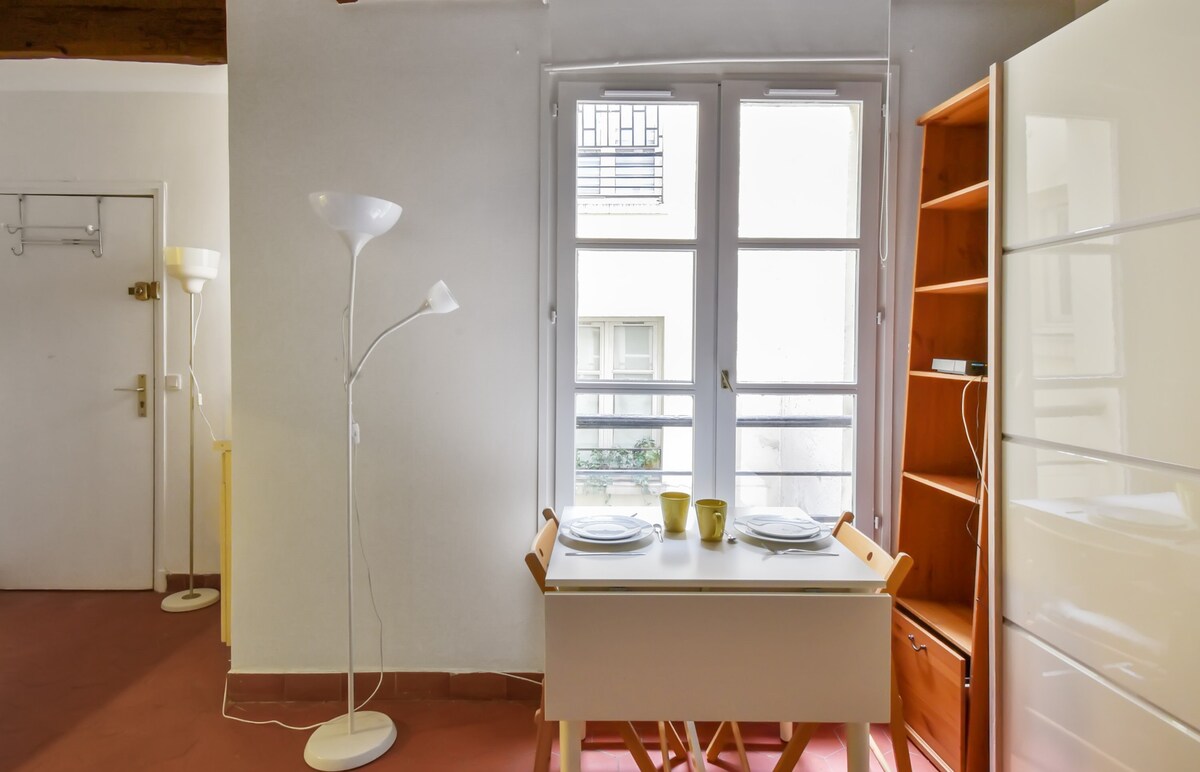 Charming studio a few steps away from Chatelet