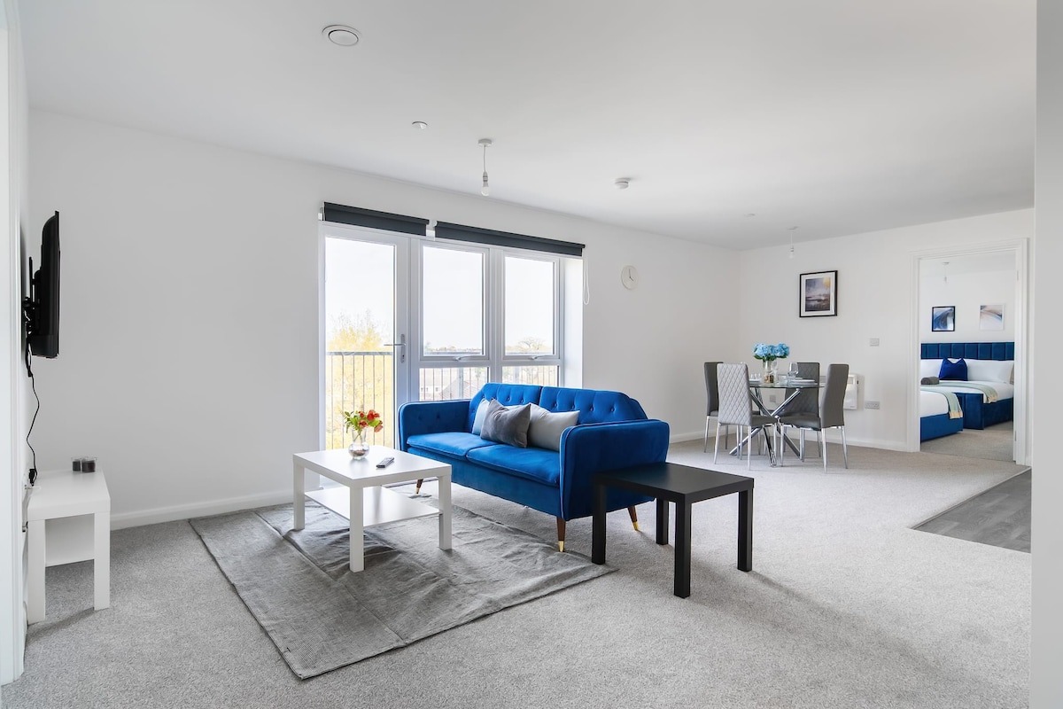 Brand New 2 Bed, 2 Bath Apartment in Luton 43