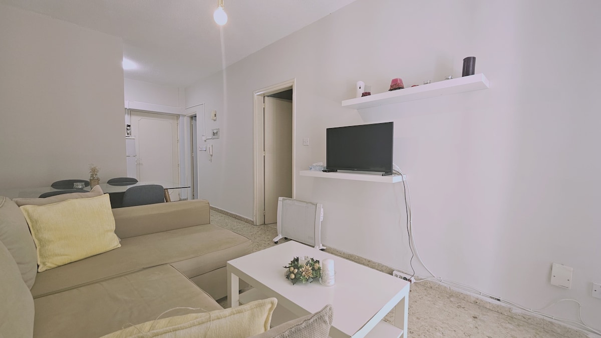 STAY: Incity Apartment | 1BR | Quiet Area | Wi-Fi