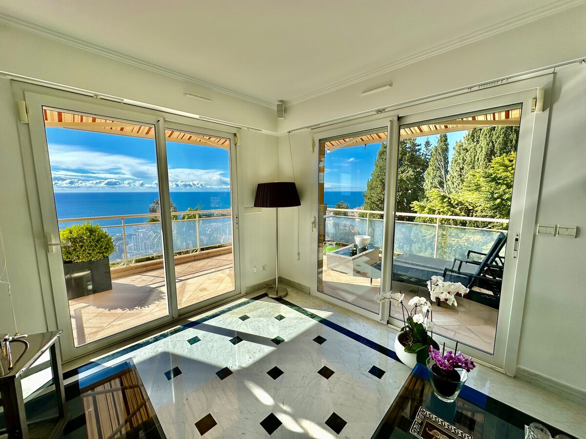 Beausoleil Apartment with sea view near Monaco