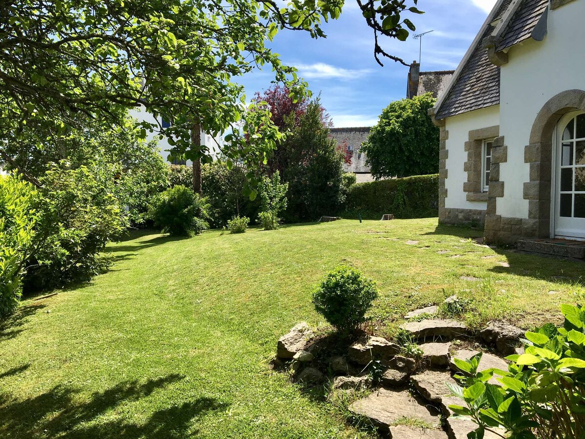 Bénodet, beautiful 5 bedroom house 150 m from the