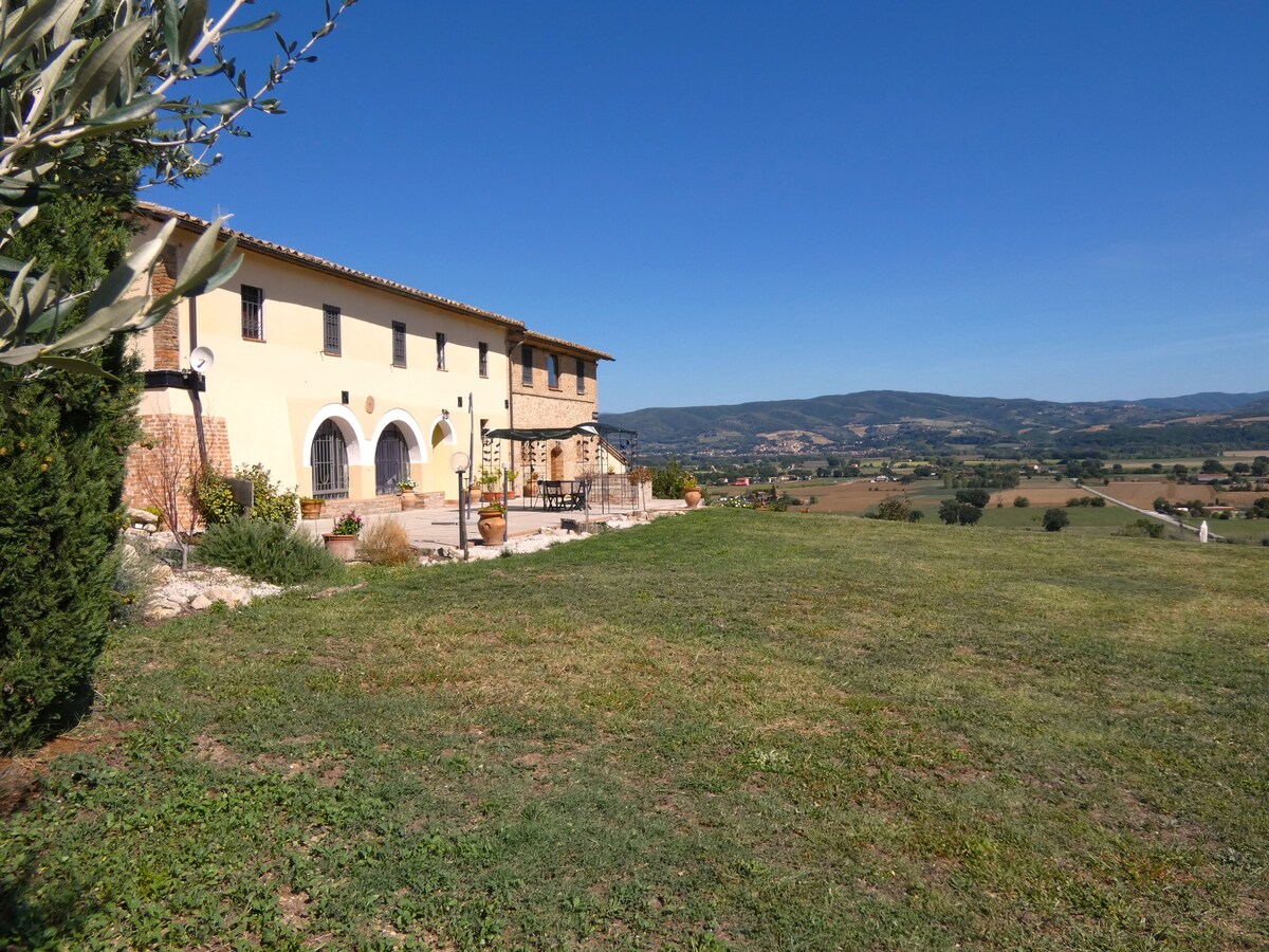 Escape to Umbria, Apartment 1