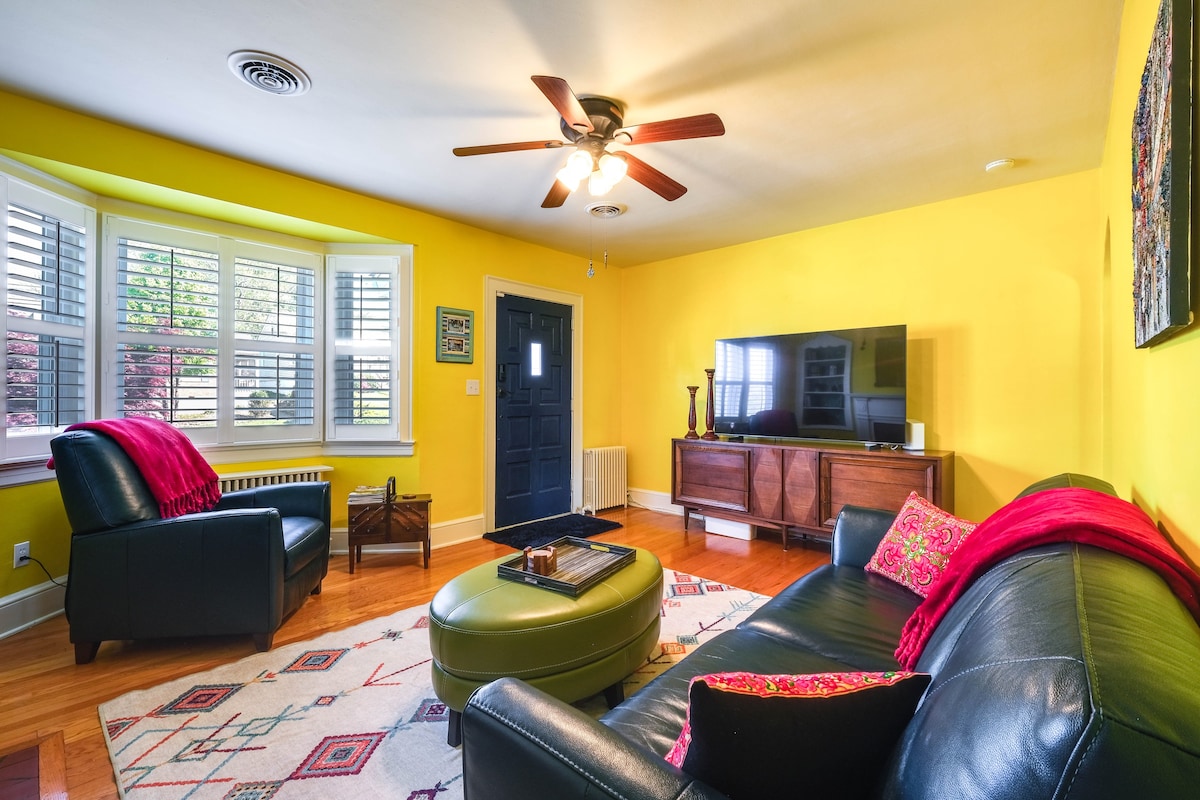 Colorful Roanoke Vacation Rental w/ Hot Tub!