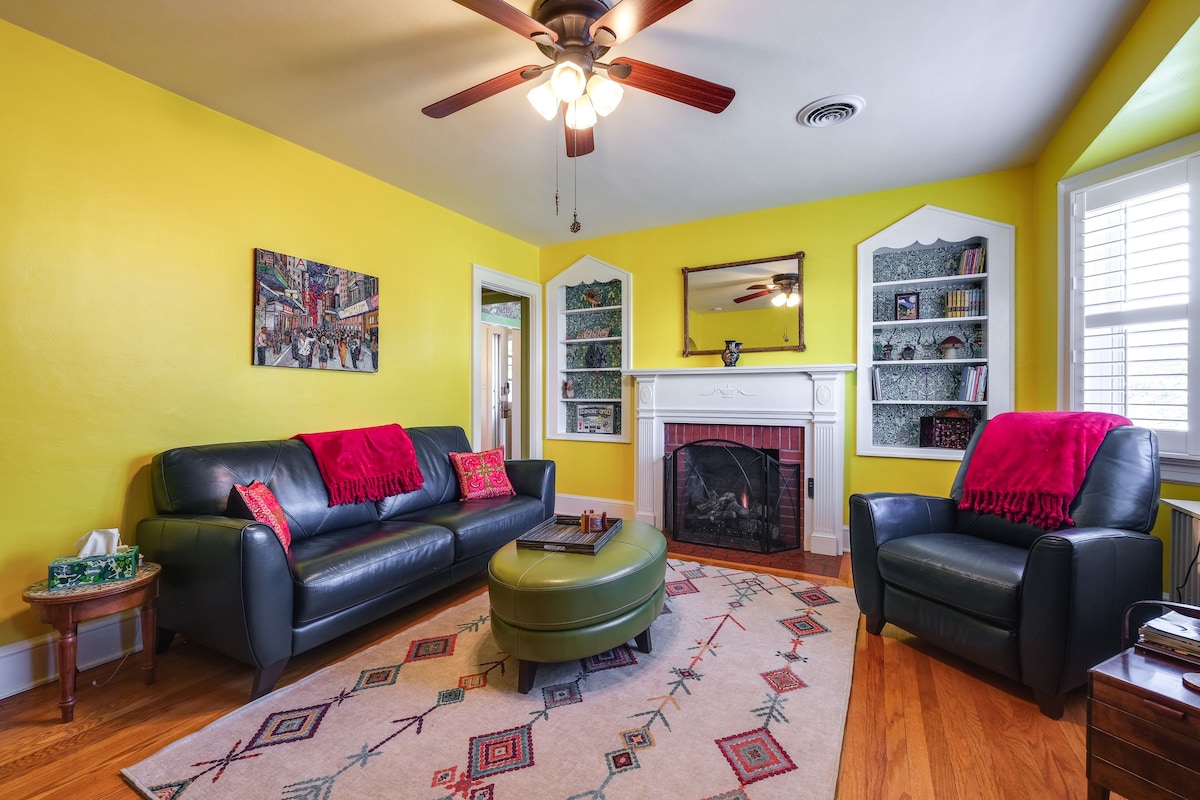 Colorful Roanoke Vacation Rental w/ Hot Tub!