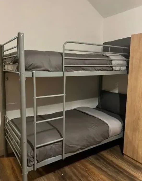 Comfortable Single Bed in a Twin Room