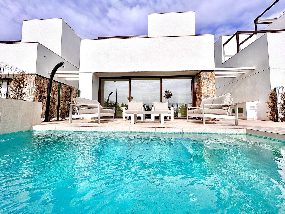 Villa Eugenio - A Murcia Holiday Rentals Property