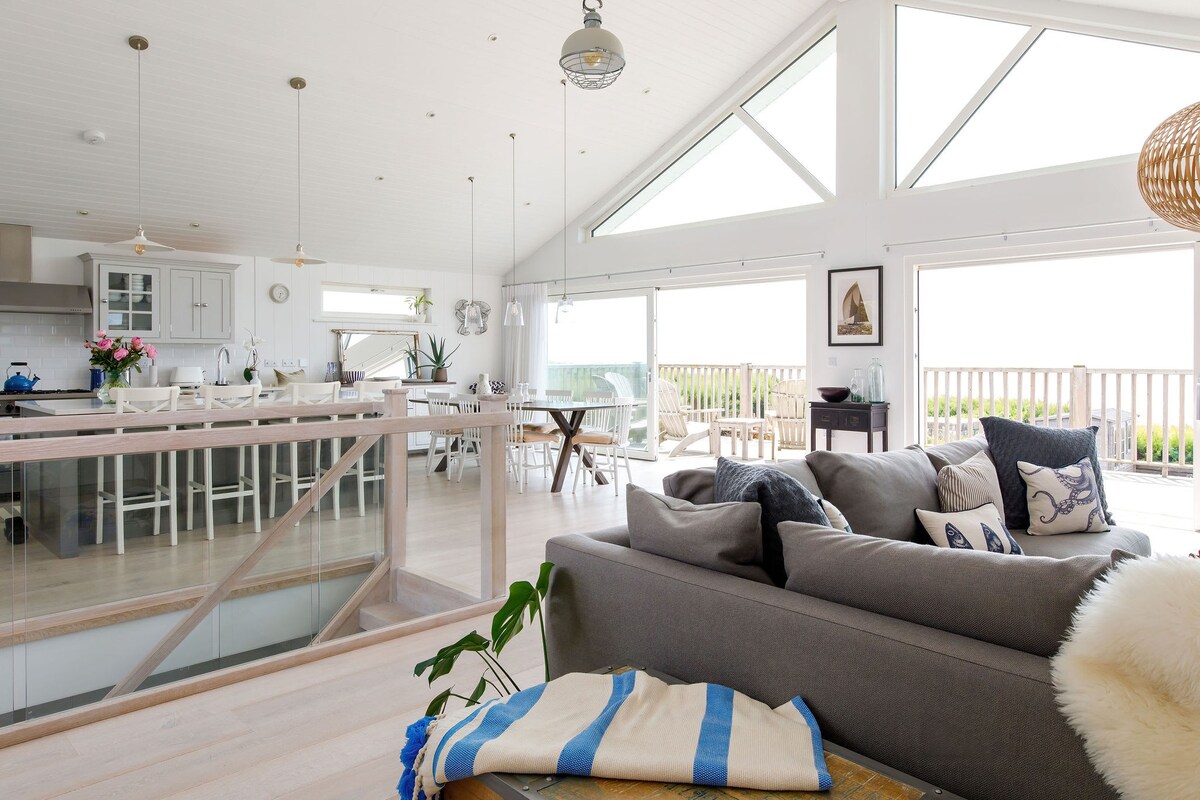 Hamptons Style Lux Beach house