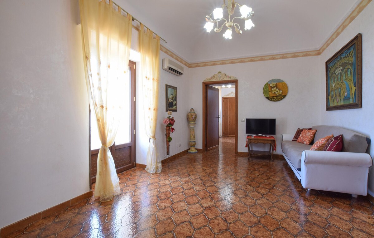 2 bedroom nice apartment in Tusa