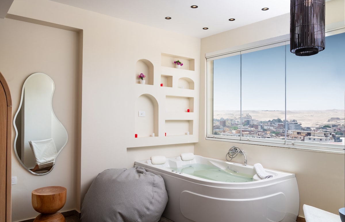 Jacuzzi By The Historic Giza Pyramids - Apartment