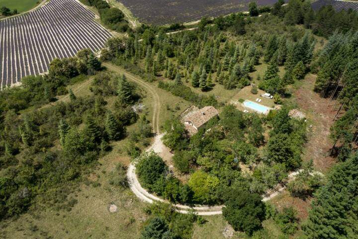 Montcuq-en-Quercy-Blanc的民宿