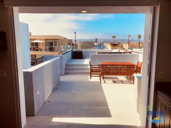 Island Paradise Beach House - 5Br (Sleeps 20)