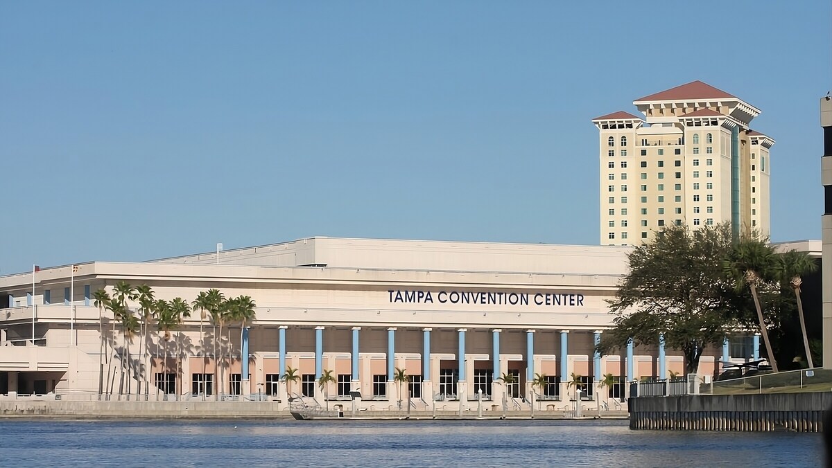 Downtown Dream: Experience the Best of Tampa