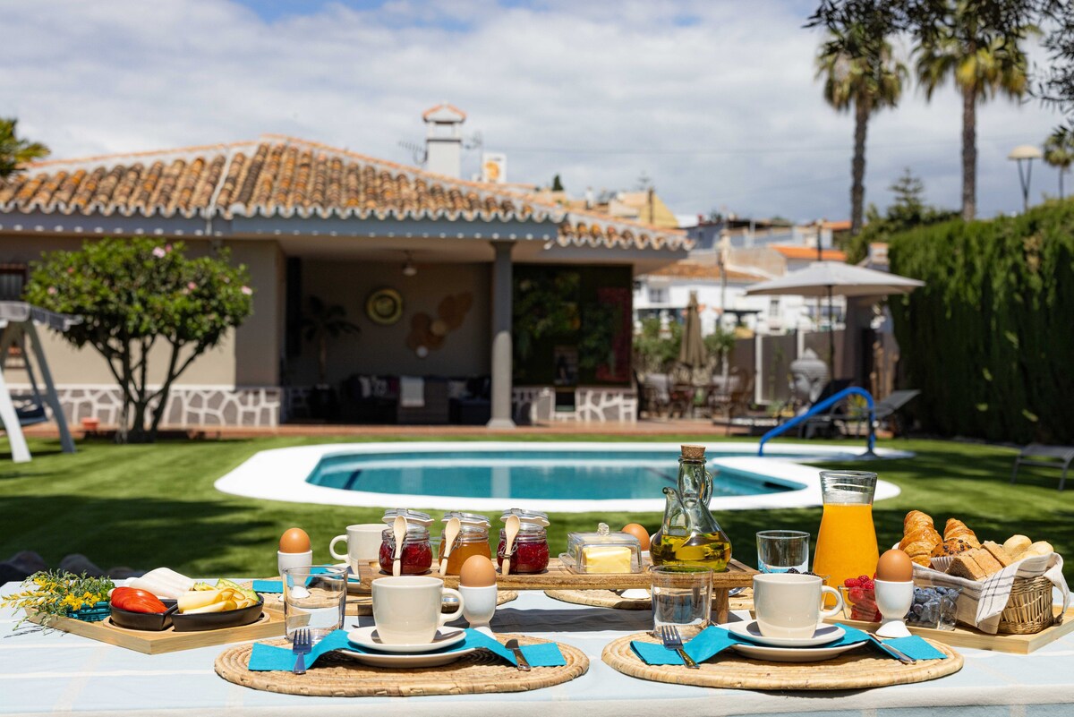 马拉加海滩别墅（ Villa Málaga Beach ） -高尔