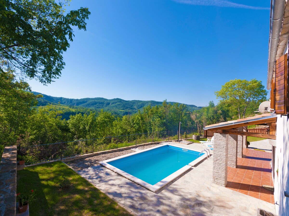A rustic beauty nestled in the heart of Istria