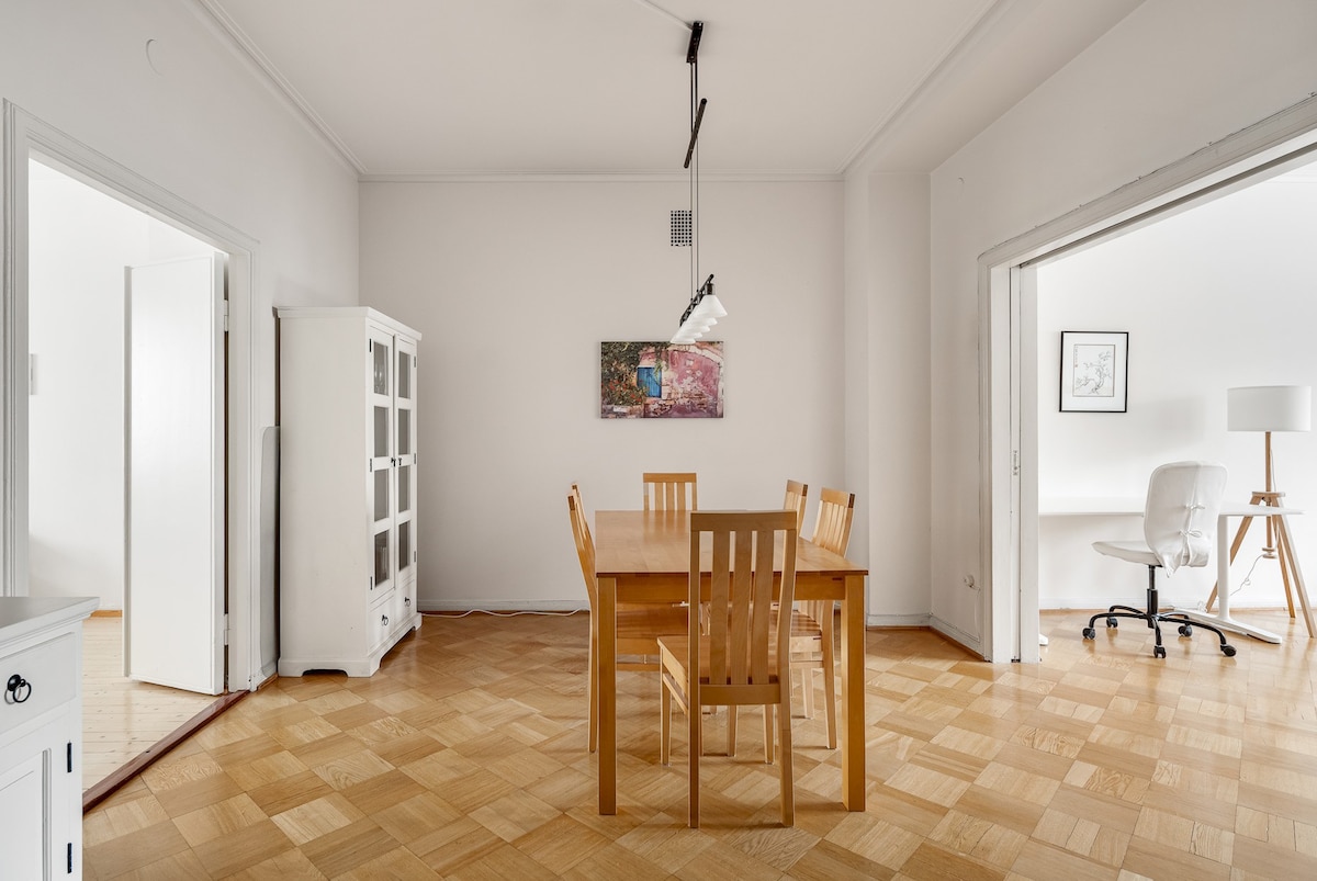 WeHost Spacious 2BR in the Helsinki center