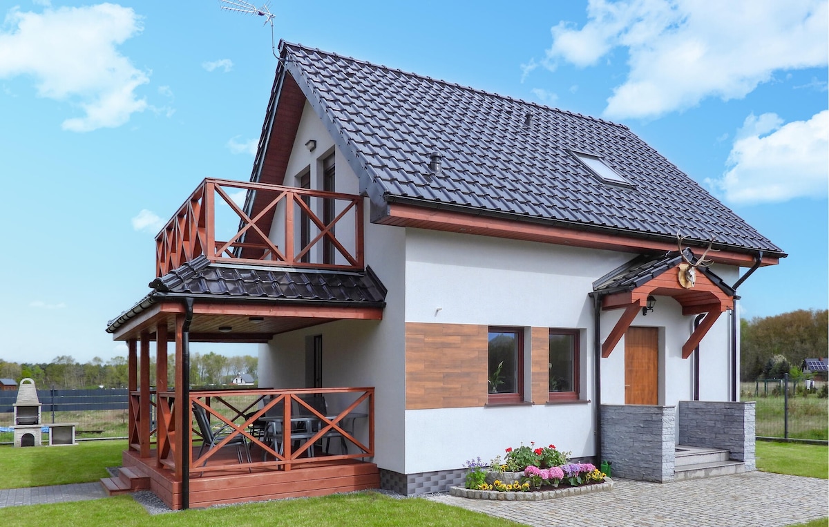 Home in Nowe Warpno with house a panoramic view
