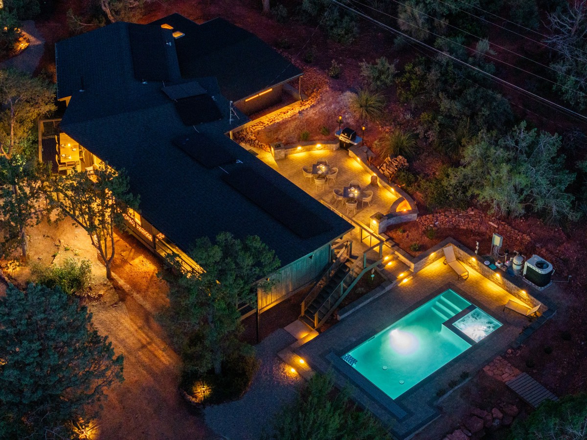 Scenic Sedona Home + Studio w/ Pool & Hot Tub