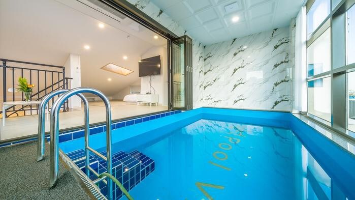 사계절 온수풀 복층 객실, poolvilla2