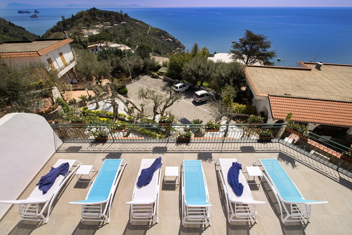Amore Rentals -带私人泳池的Villa Marina ，