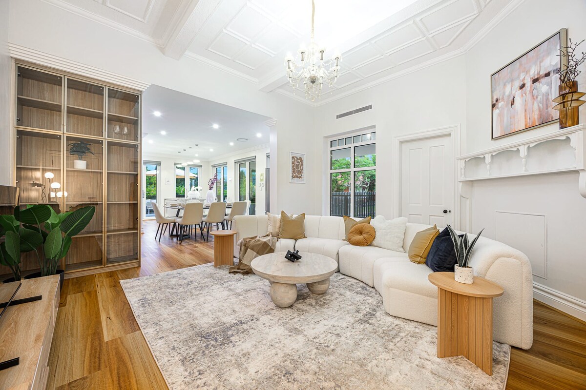 Charming 3BD Retreat in the Heart of Chatswood